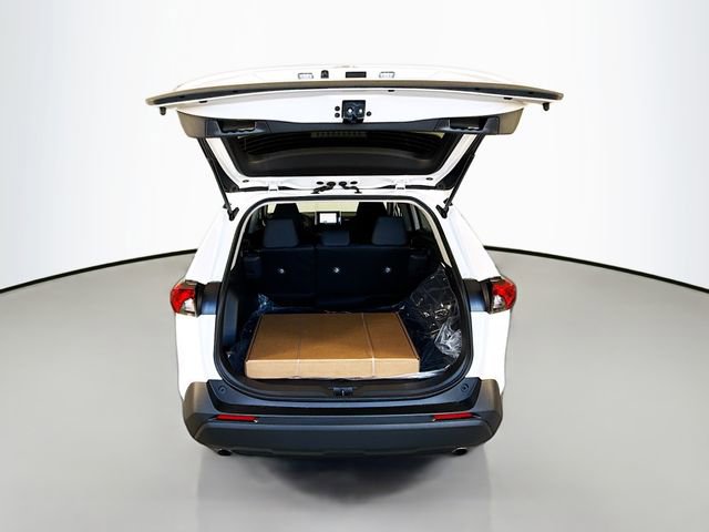 Used 2025 Toyota RAV4 LE image 24