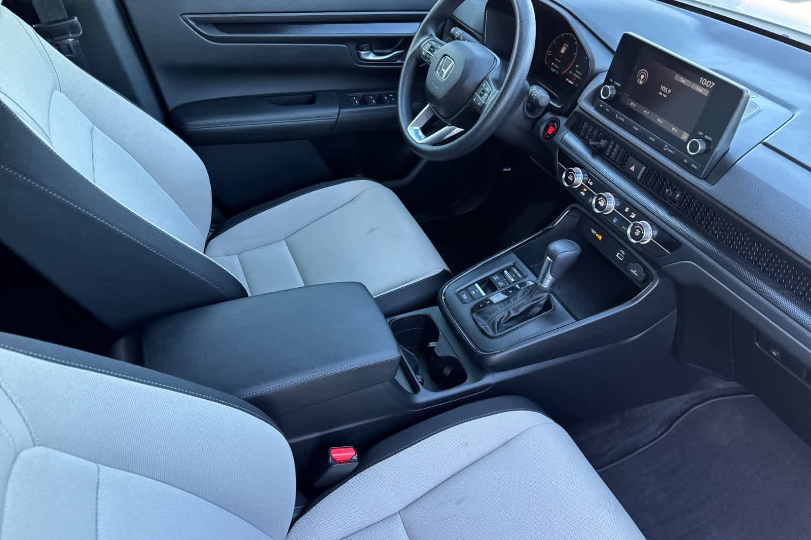 Used 2025 Honda CR-V LX image 16