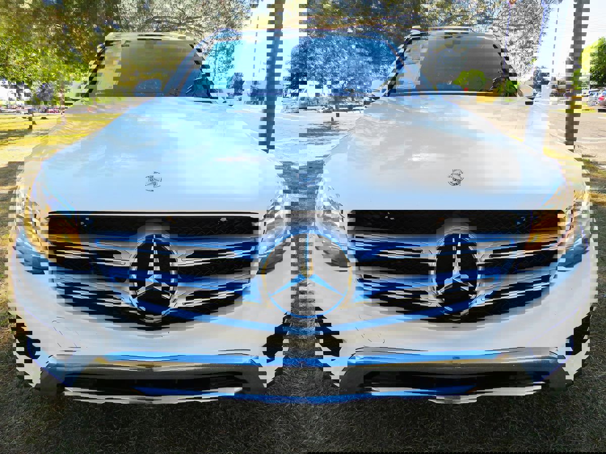 Used 2017 Mercedes-Benz GLC 300 image 12