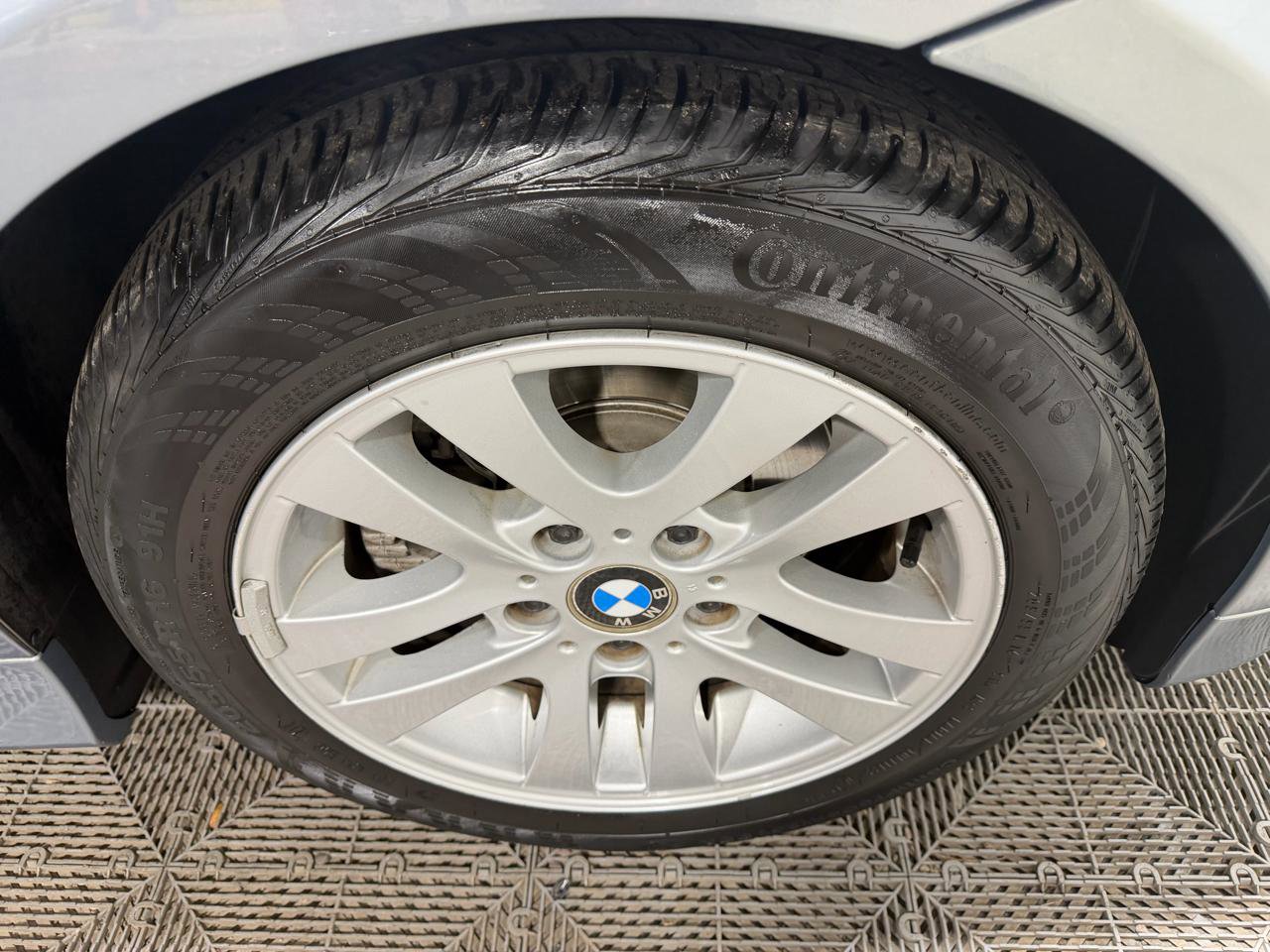 Used 2007 BMW 328i Sedan image 11