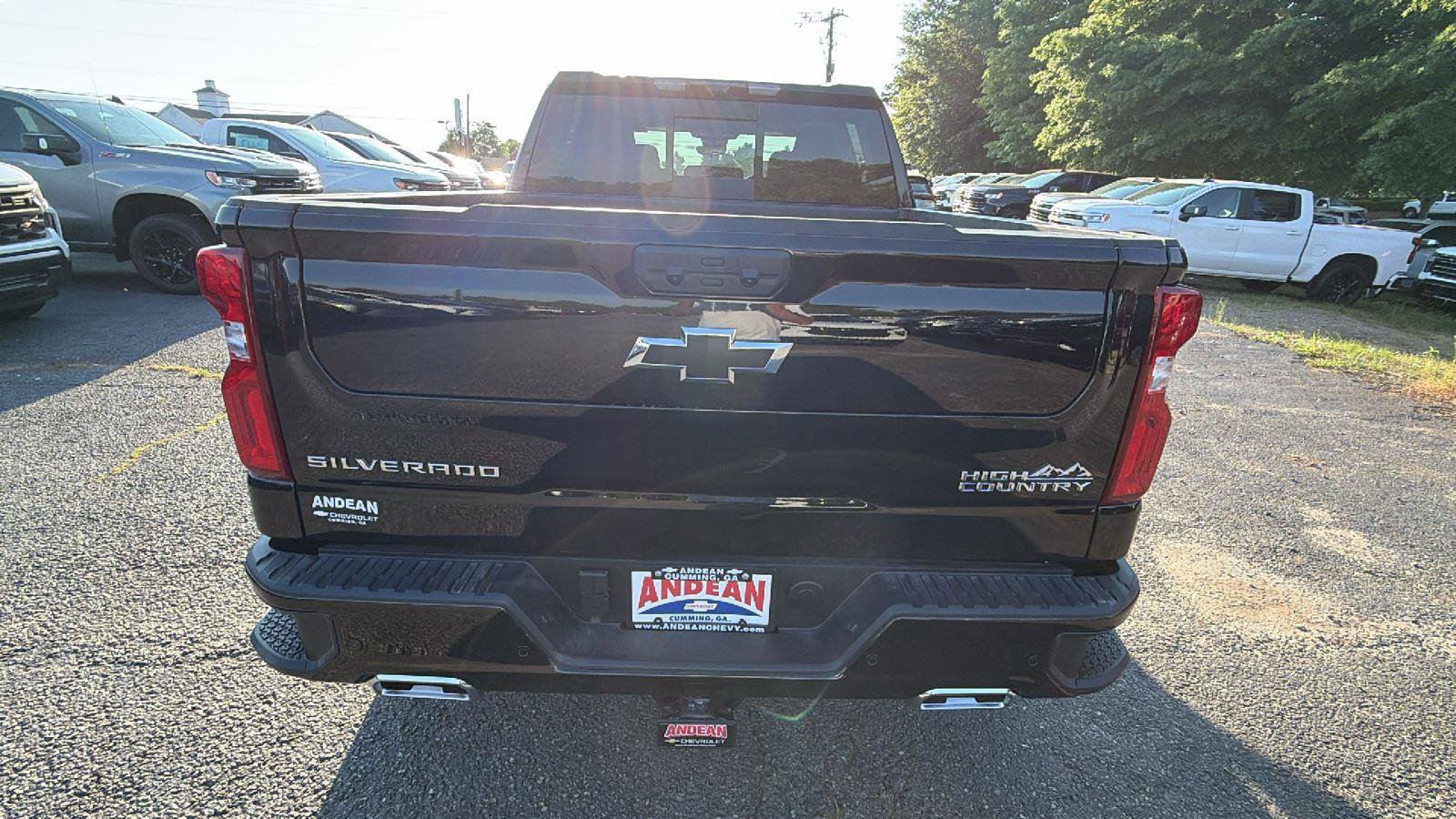 New 2026 Chevrolet Silverado 1500 High Country AWD/4WD image 6
