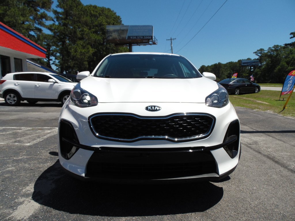Used 2021 Kia Sportage LX FWD image 2
