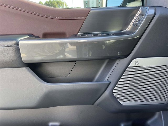 Used 2022 Ford F150 Lariat w/ Equipment Group 502A High image 16