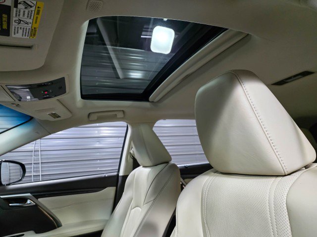 Used 2018 Lexus RX 450h AWD w/ Luxury Package image 18