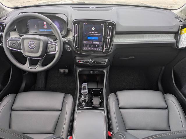 New 2026 Volvo XC40 B5 Ultra w/ Climate Package AWD/4WD image 11