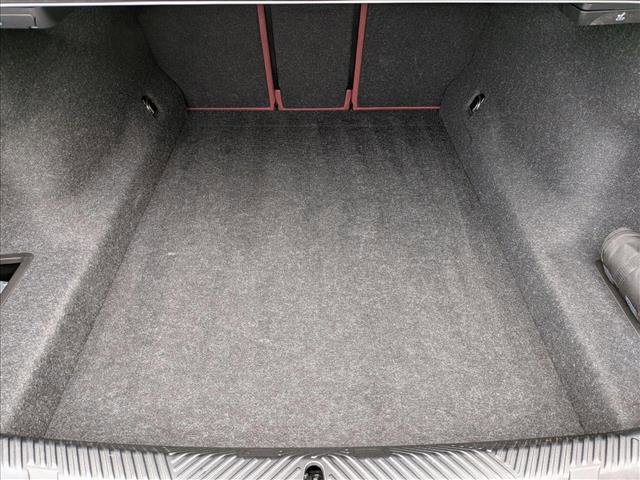 Certified 2025 BMW 530i xDrive w/ M Sport Package image 6