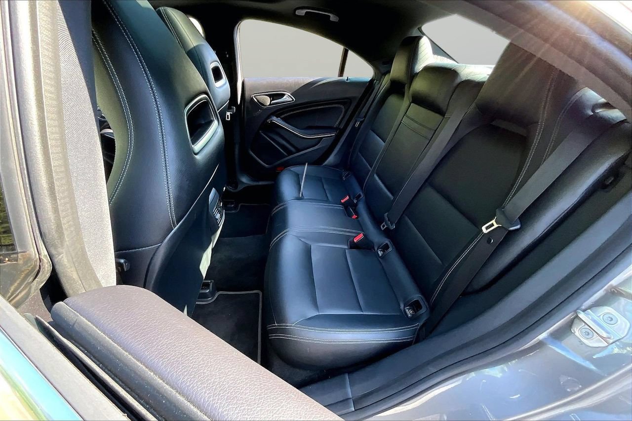 Used 2019 Mercedes-Benz CLA 250 4MATIC image 22