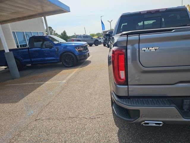 Used 2022 GMC Sierra 1500 Denali w/ Denali Premium Package AWD/4WD image 6