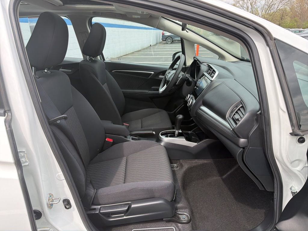 Used 2018 Honda Fit EX image 24