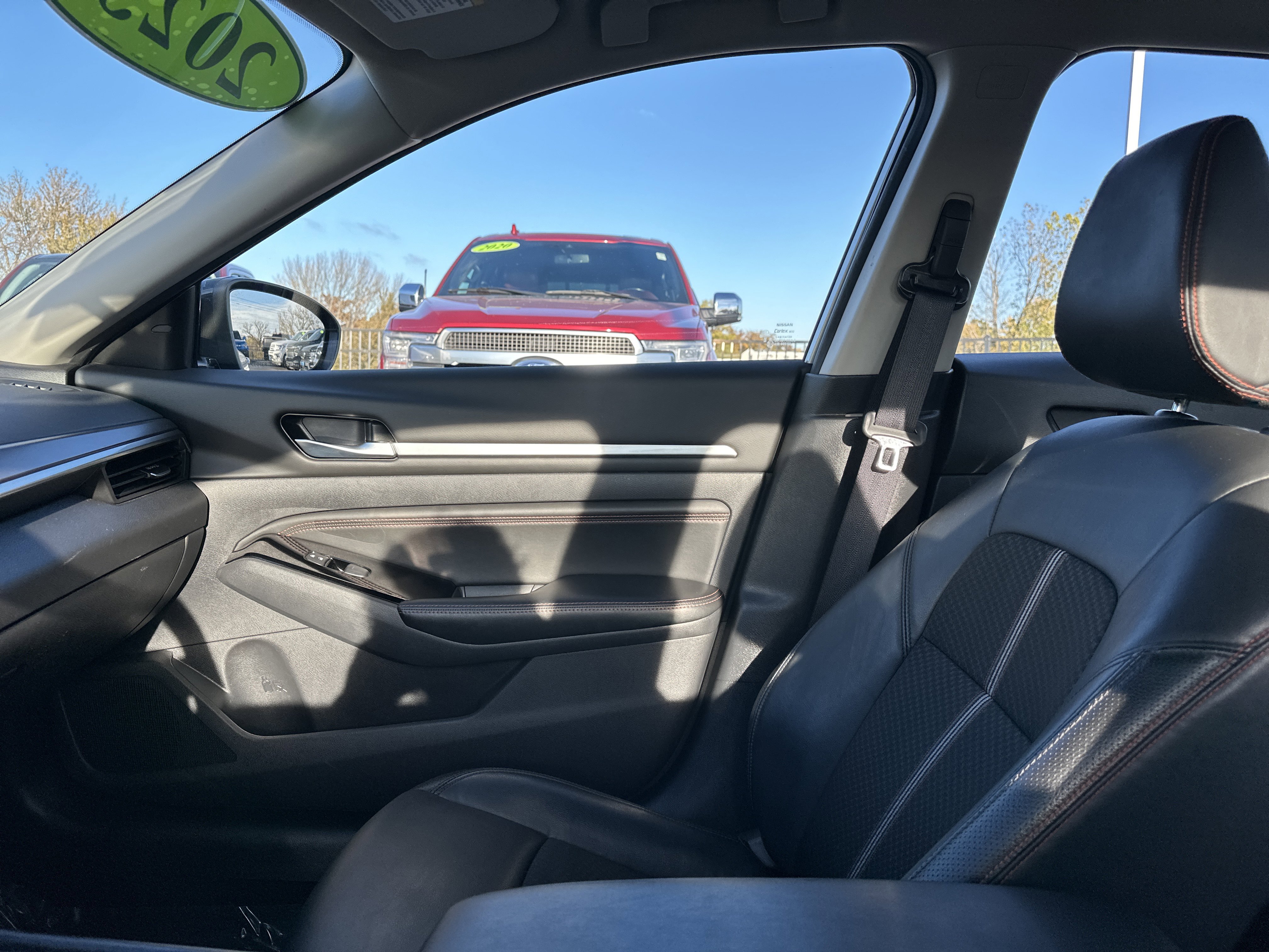 Used 2023 Nissan Altima 2.5 SR image 21