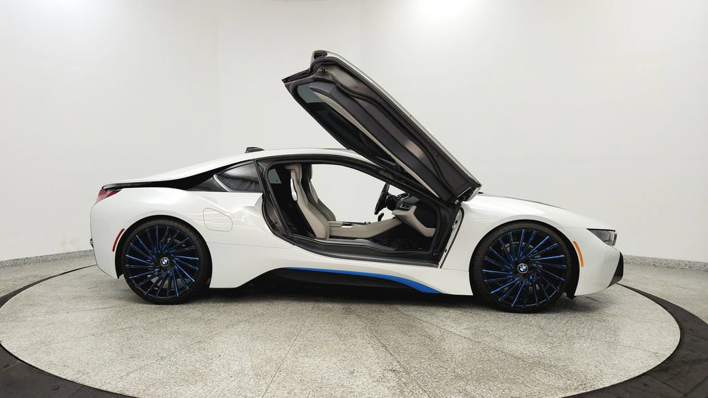 Used 2015 BMW i8 AWD/4WD image 5