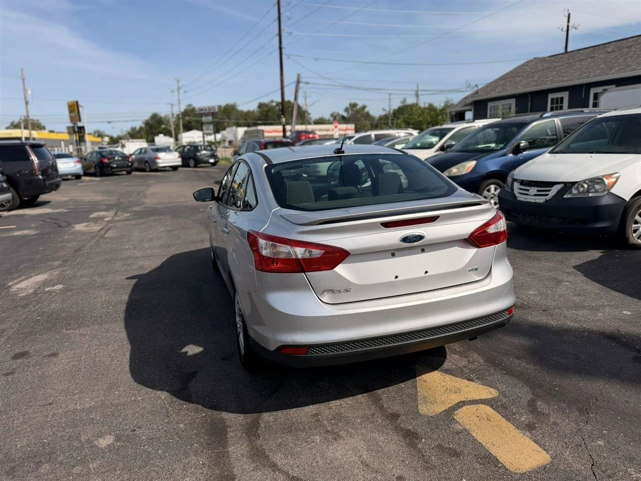 Used 2012 Ford Focus SE FWD image 9