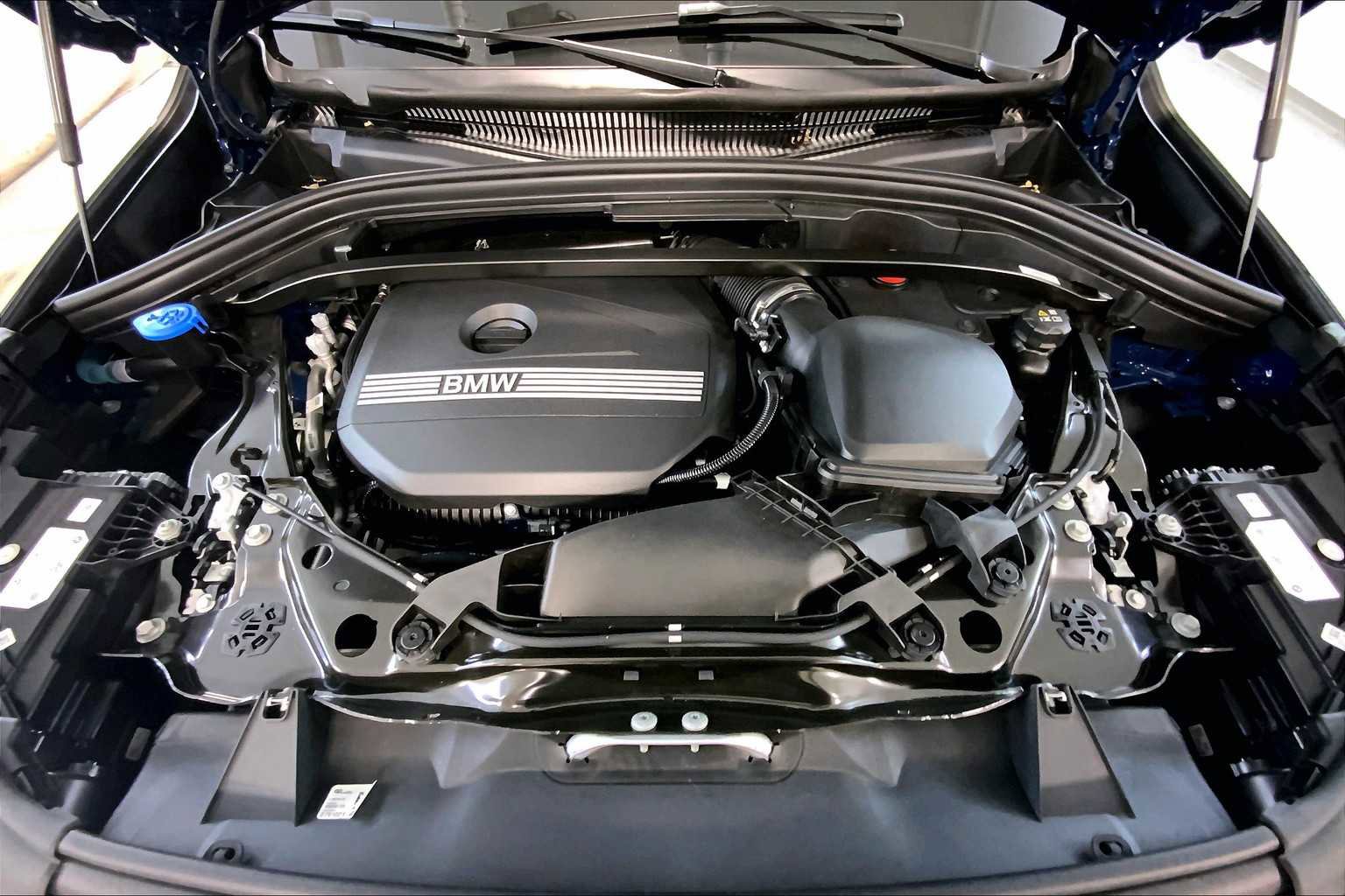 New 2026 BMW X1 xDrive28i w/ Technology Package image 16