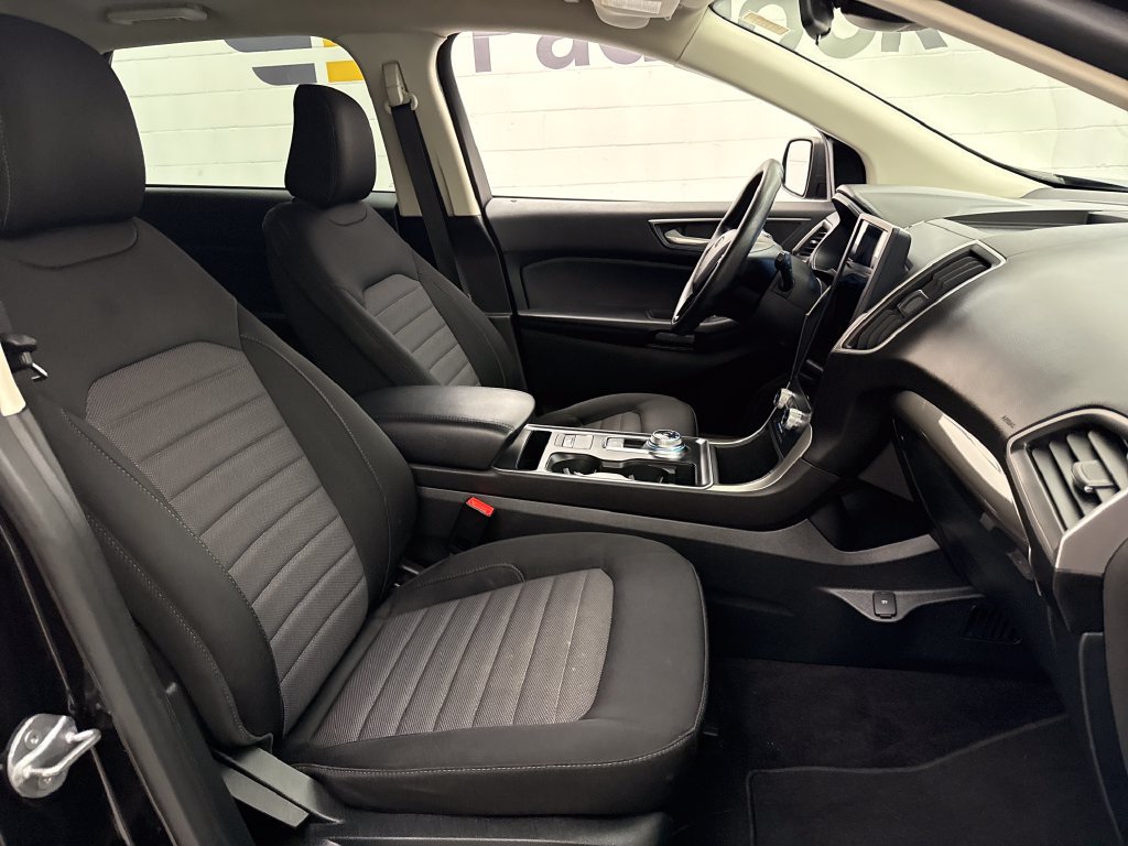 Used 2022 Ford Edge SE AWD/4WD image 25