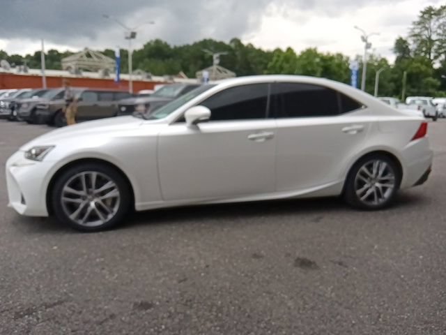 Used 2018 Lexus IS 300 w/ Accessory Package 2 RWD image 6