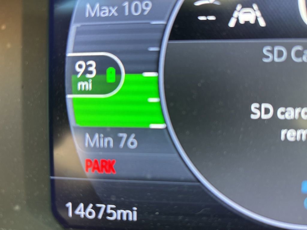 Used 2022 Chevrolet Bolt EUV Premier w/ Sun & Sound Package image 14