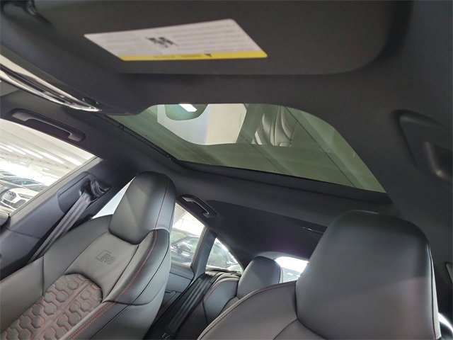 New 2026 Audi RS 7 Performance image 21