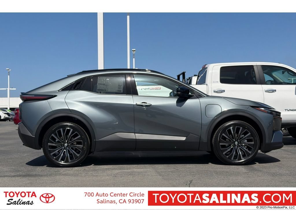 New 2026 Toyota C-HR AWD/4WD image 1
