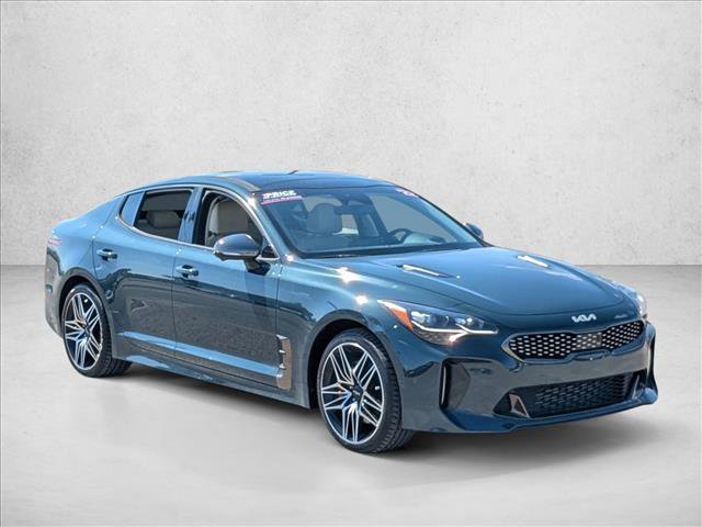 Used 2022 Kia Stinger GT2 image 3