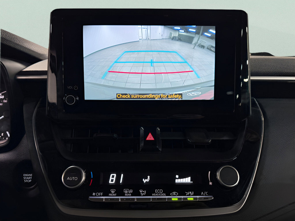 Used 2024 Toyota Corolla Cross LE image 14