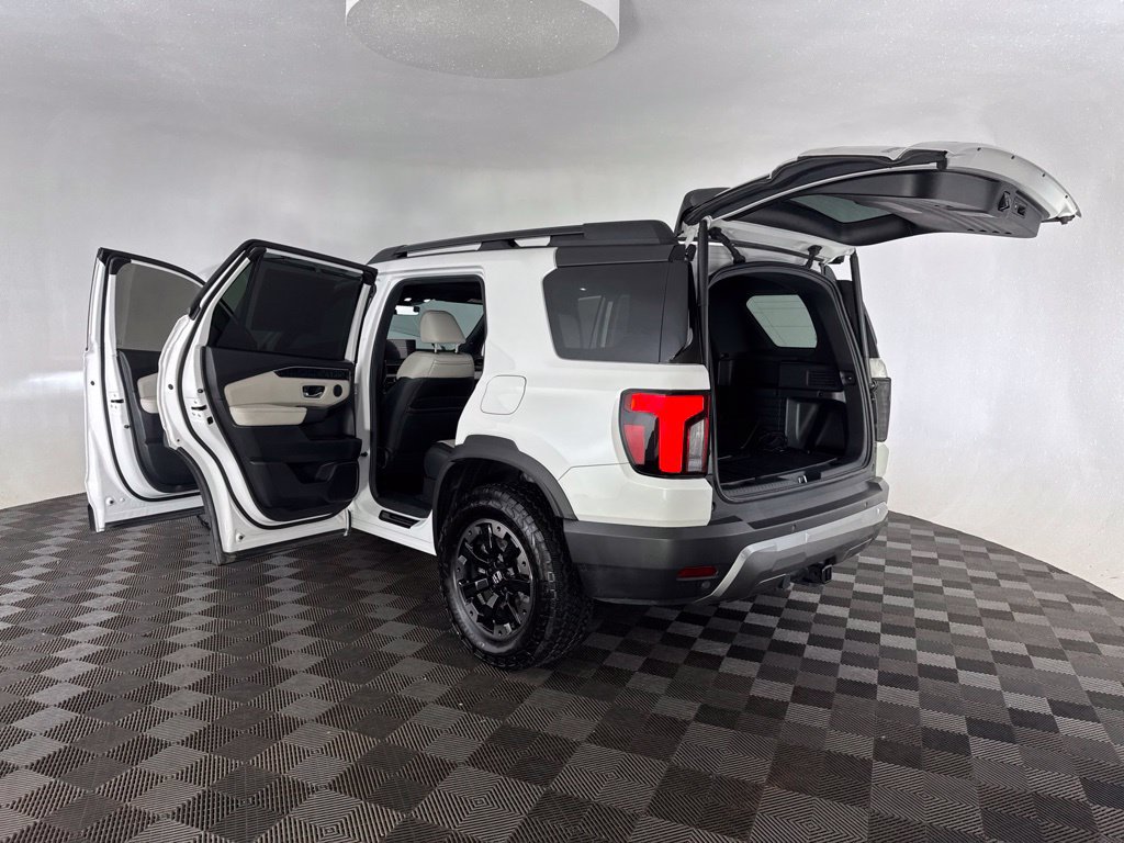 Used 2026 Honda Passport TrailSport Elite image 18