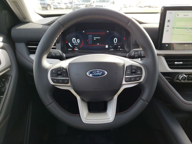 New 2026 Ford Explorer Active w/ Active Comfort Package image 14