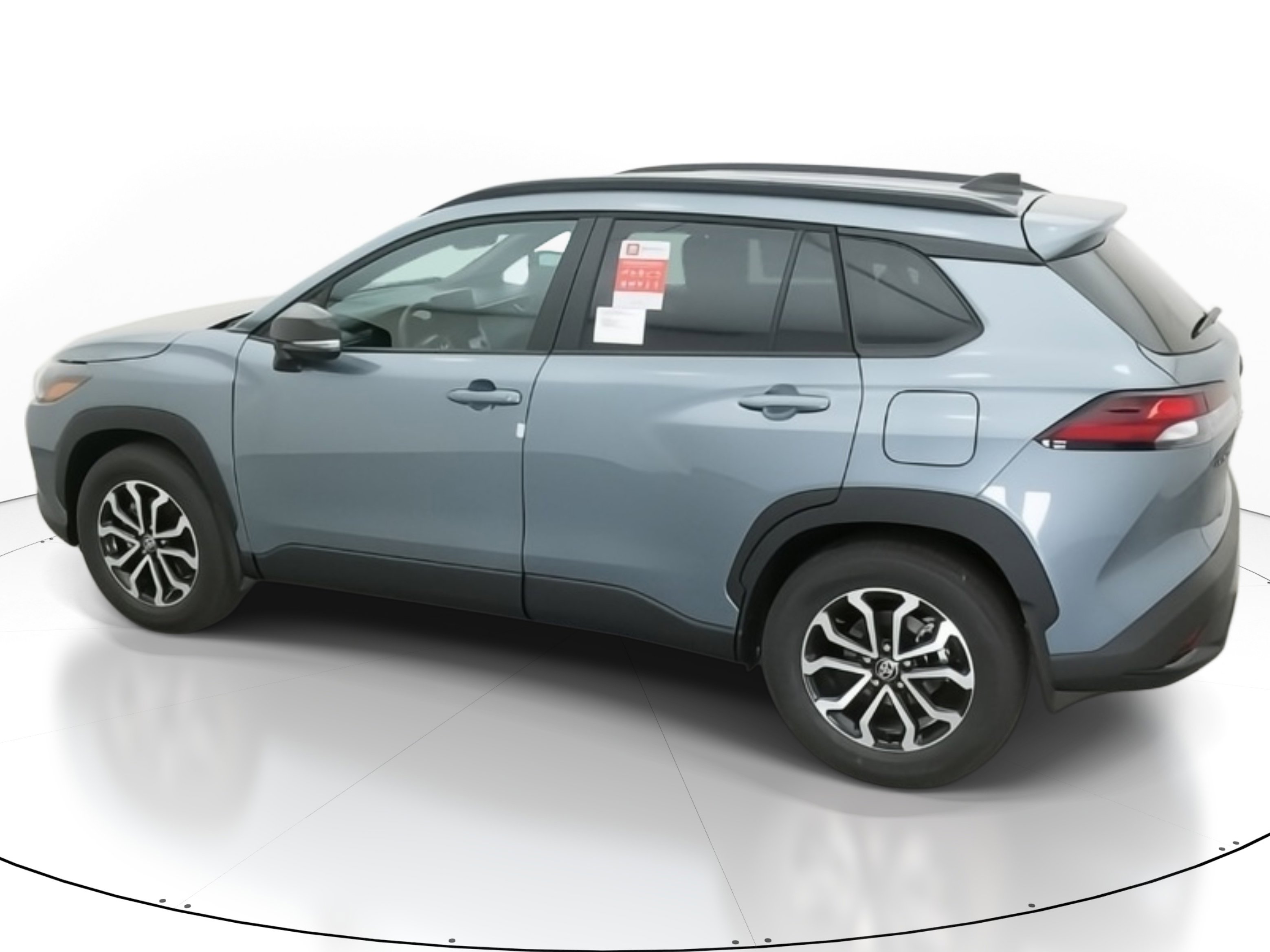 New 2026 Toyota Corolla Cross SE image 4