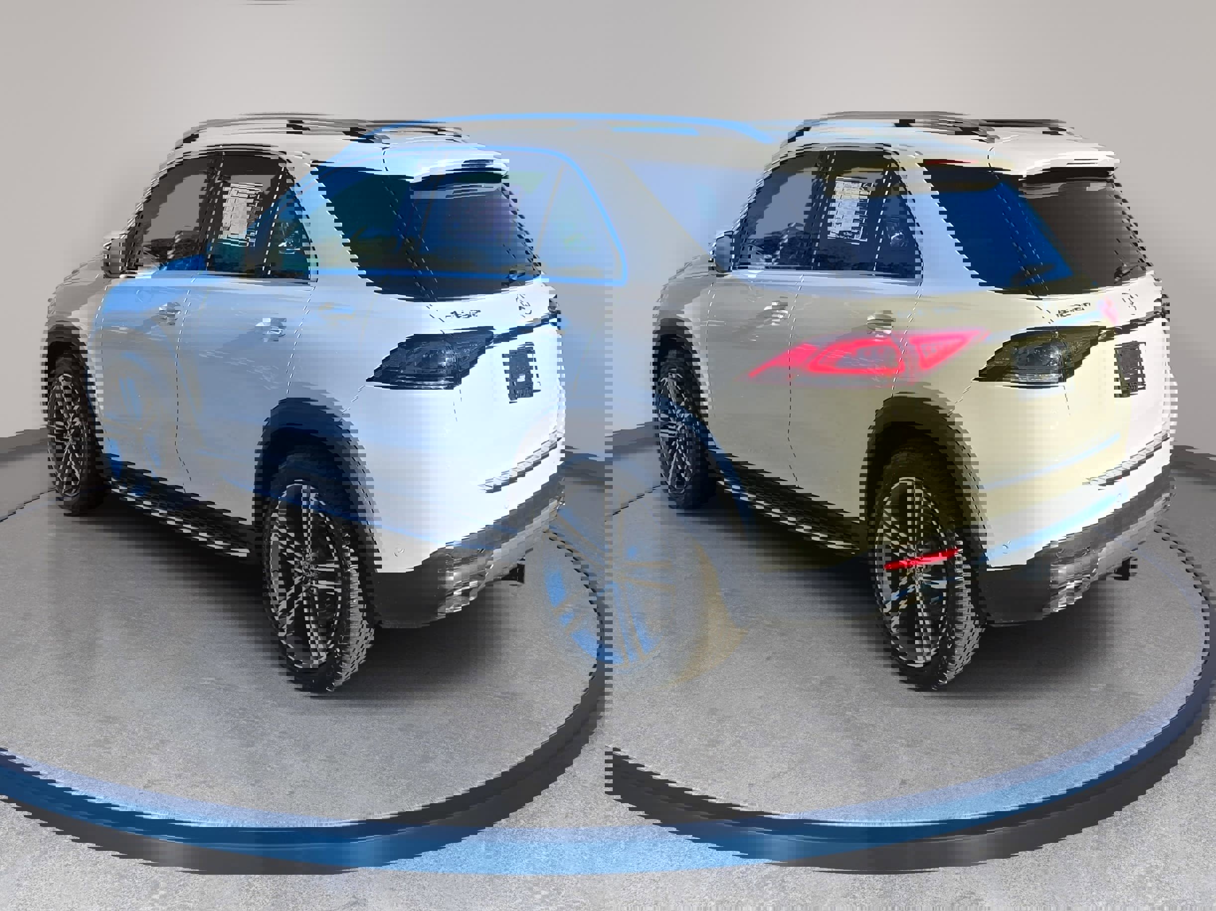 Used 2022 Mercedes-Benz GLE 350 4MATIC image 7