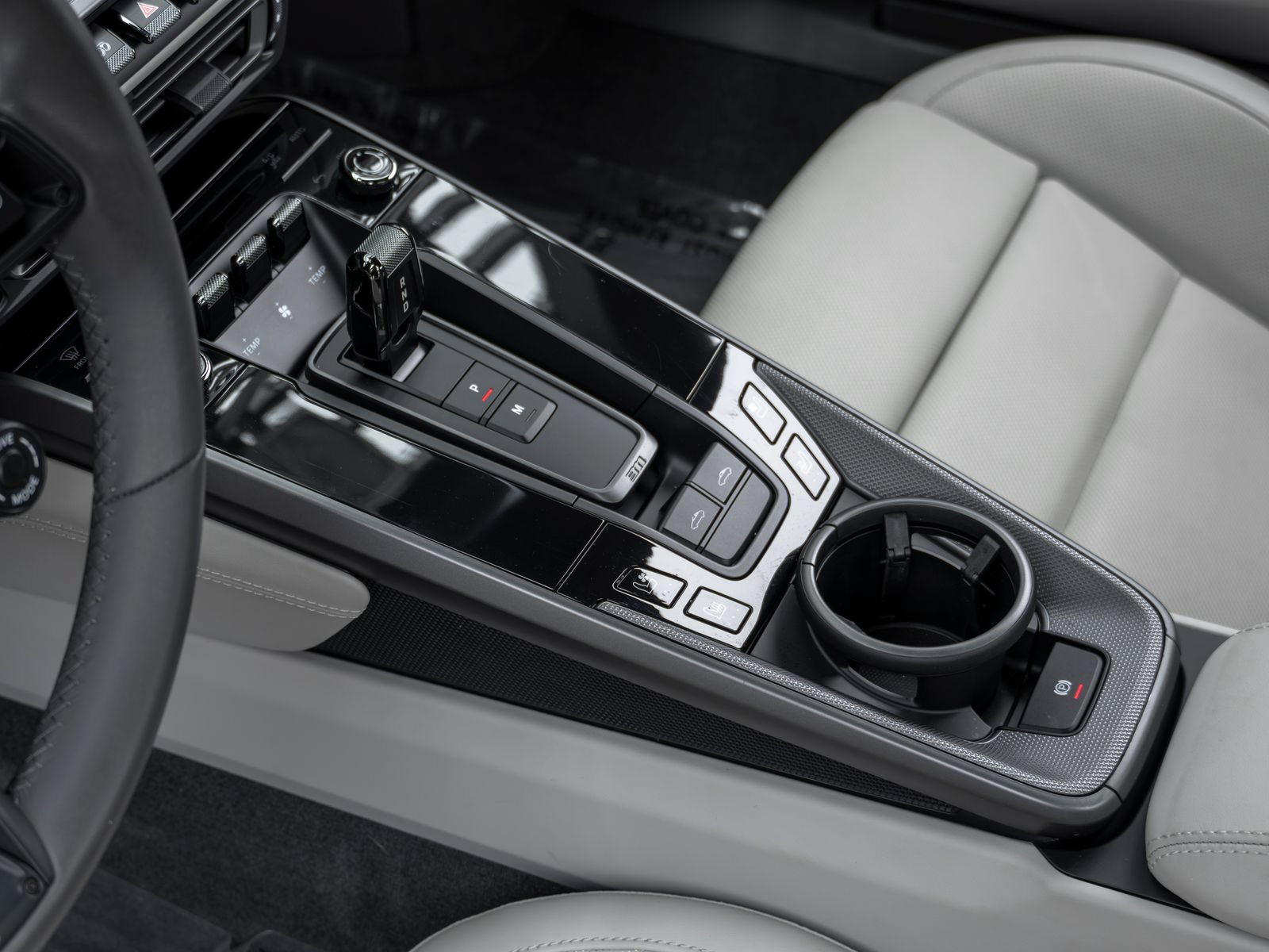 Certified 2024 Porsche 911 Targa 4S AWD/4WD image 45