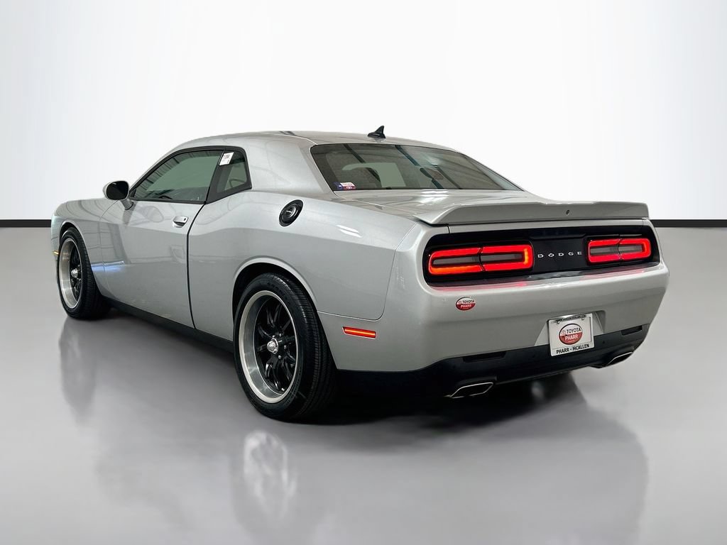 Used 2019 Dodge Challenger GT RWD image 7
