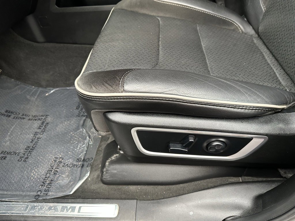 Used 2020 RAM 1500 Laramie image 13