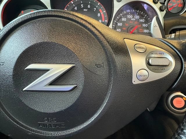 Used 2014 Nissan 370Z Touring RWD image 13
