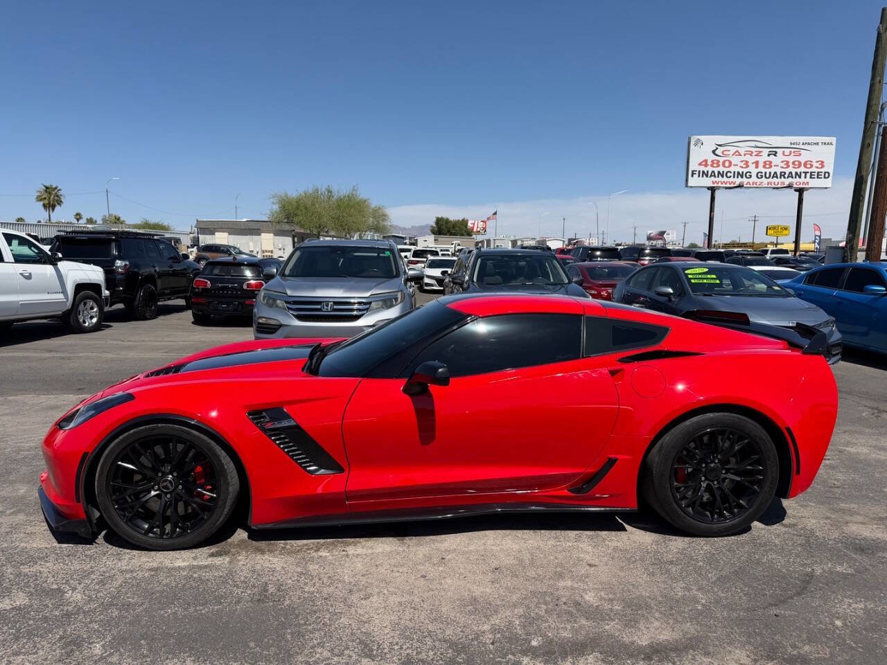 Used 2015 Chevrolet Corvette Z06 w/ 3LZ Preferred Equipment Group RWD image 6