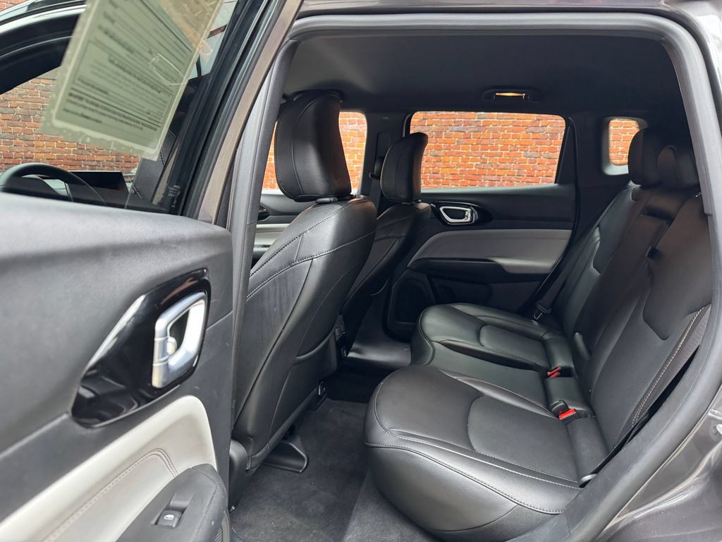 Used 2023 Jeep Compass Limited AWD/4WD image 24