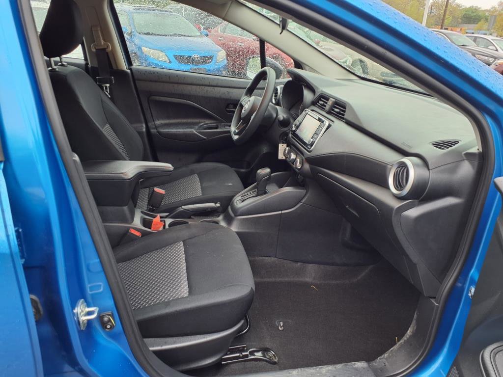 Used 2024 Nissan Versa S w/ Trunk Package image 26