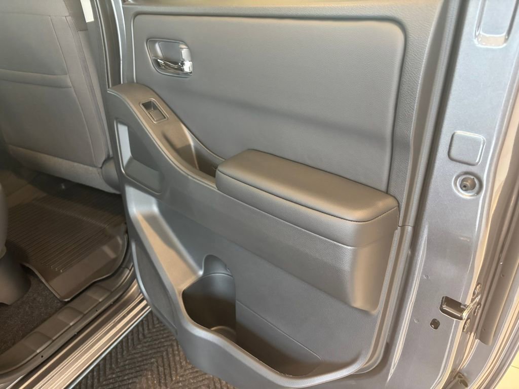 New 2026 Nissan Frontier SV w/ Tow Package image 25