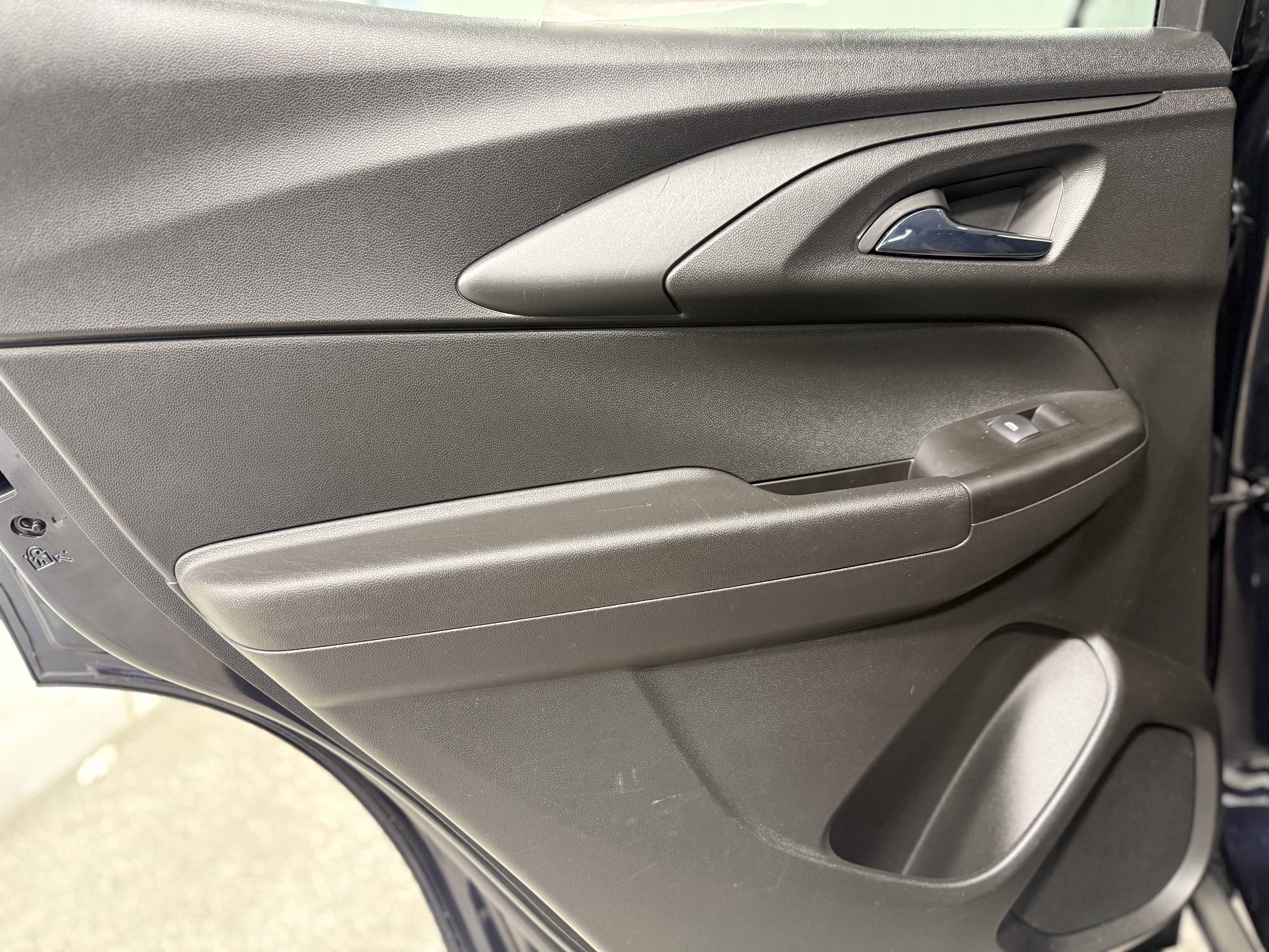 Certified 2021 Chevrolet TrailBlazer LT w/ Convenience Package image 23