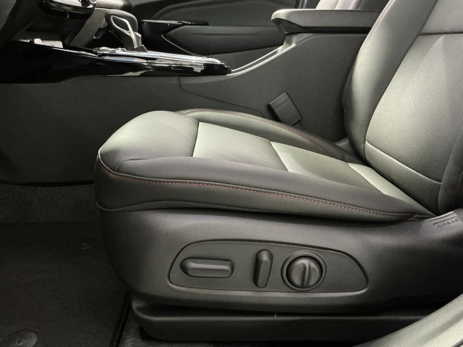 New 2026 Chevrolet Trax RS image 22