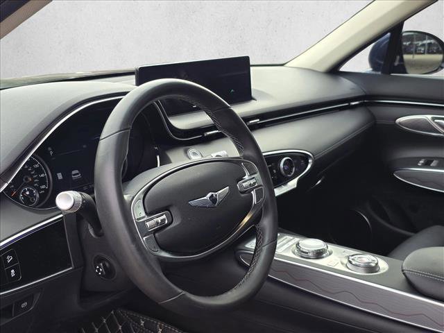 Used 2022 Genesis GV70 2.5T w/ Advanced Package image 14