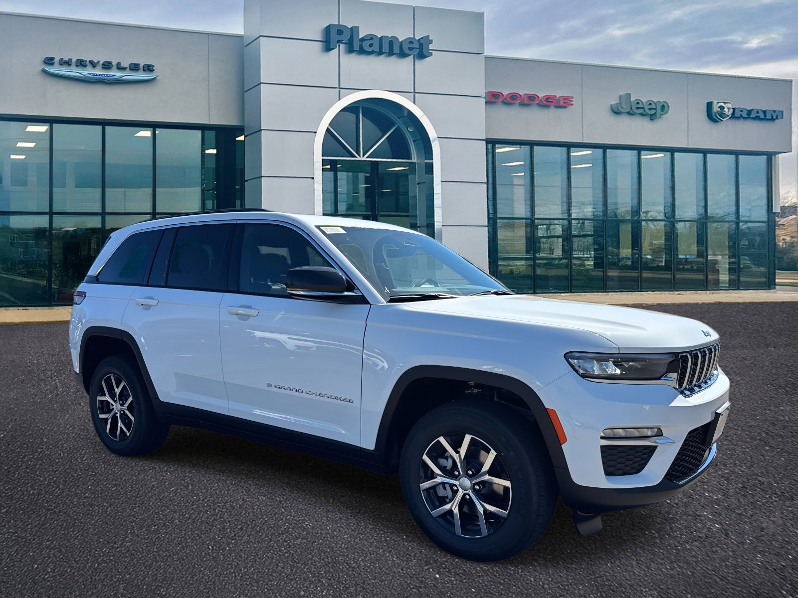 New 2025 Jeep Grand Cherokee Limited