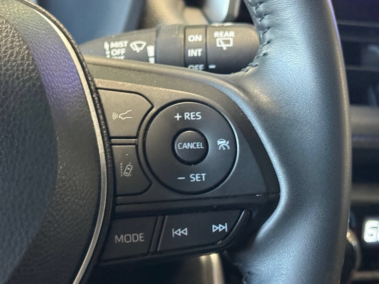 Used 2024 Toyota RAV4 SE AWD/4WD image 27