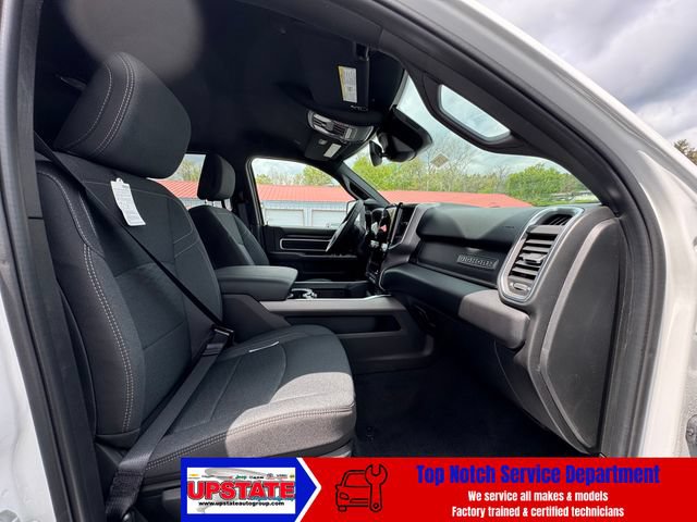 New 2026 RAM 2500 Big Horn AWD/4WD image 12