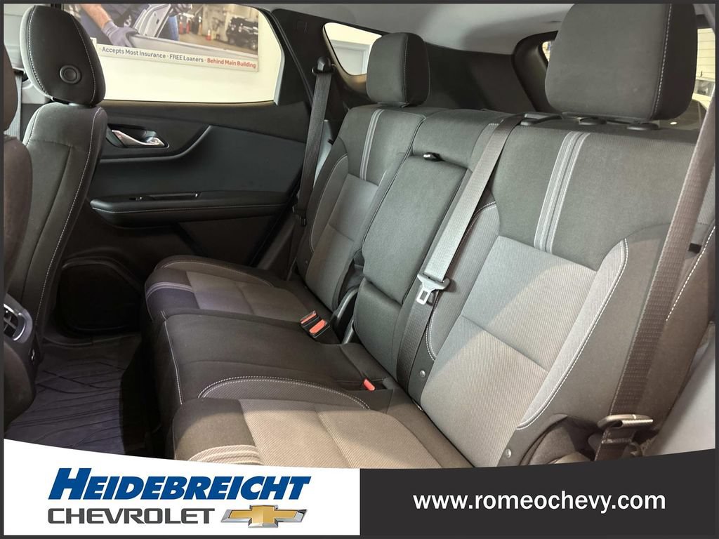 Used 2024 Chevrolet Blazer LT w/ Convenience Package AWD/4WD image 12