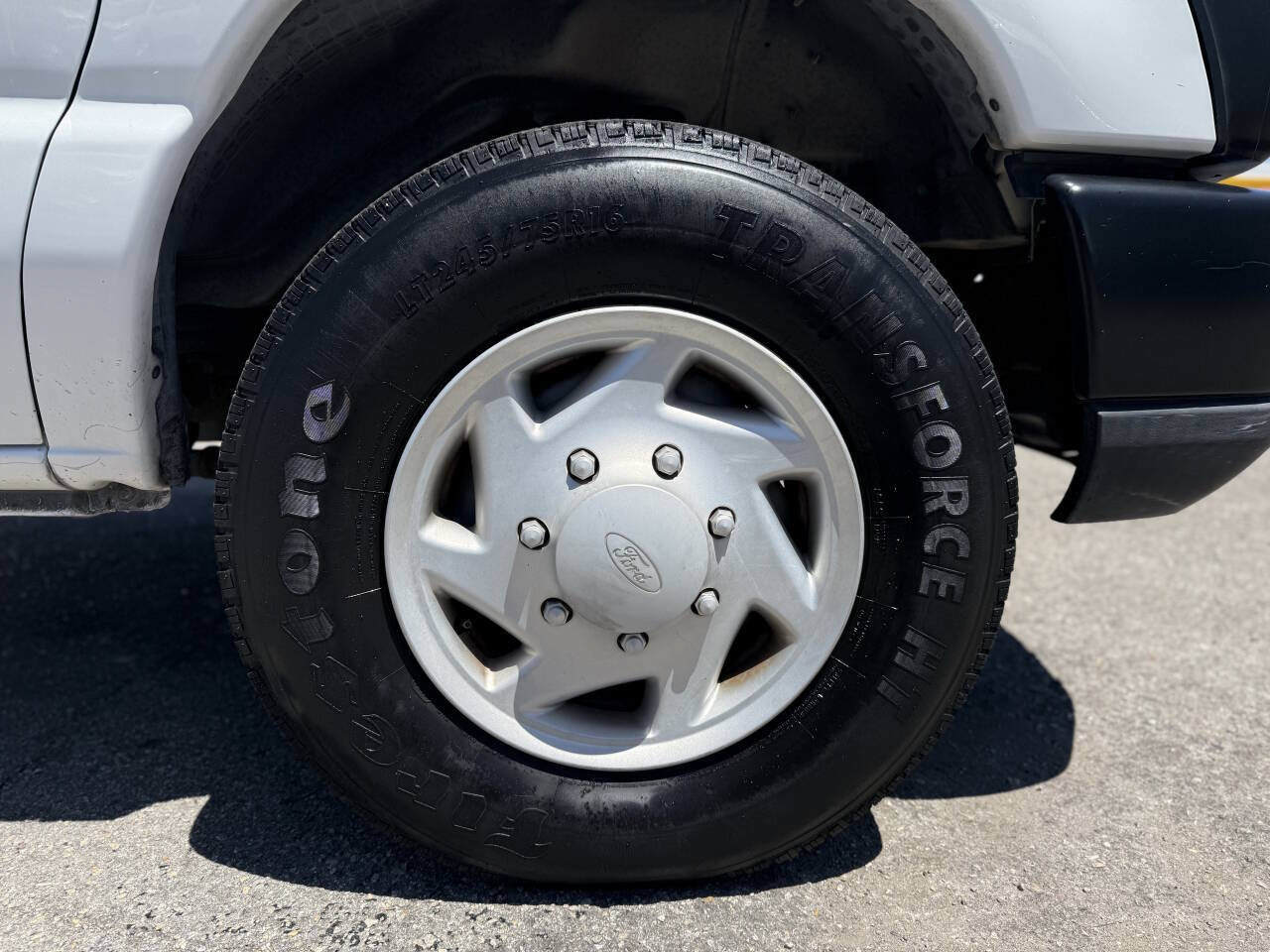 Used 2008 Ford E-250 and Econoline 250 RWD image 22