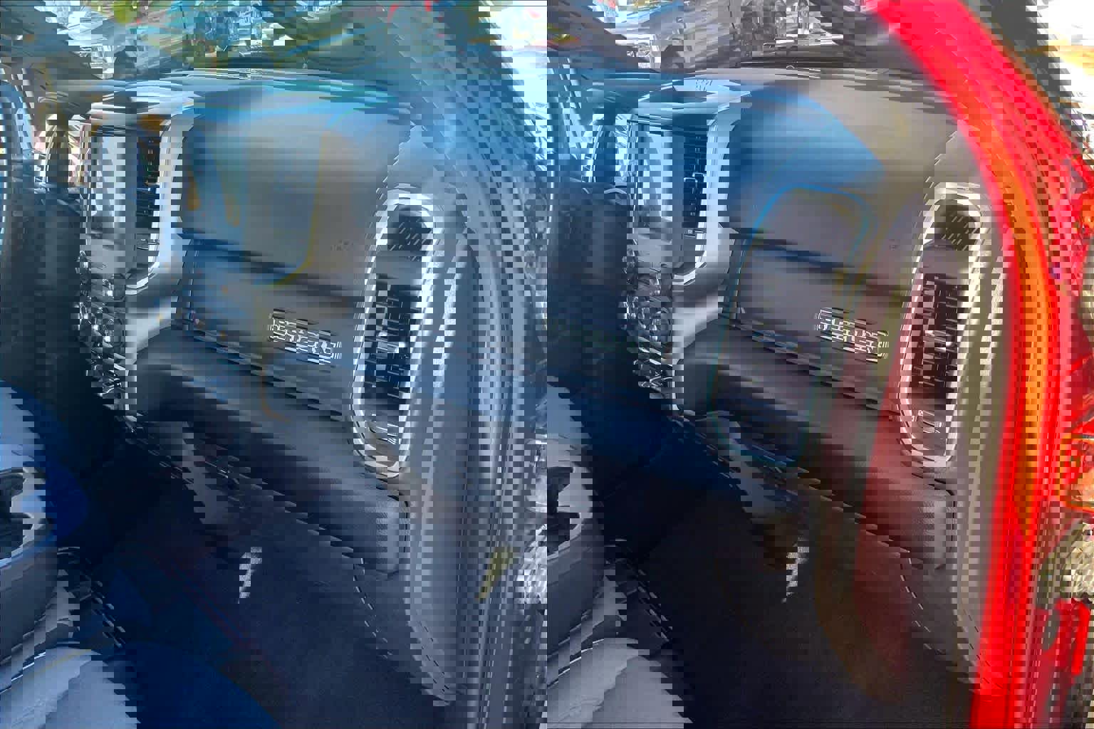 Used 2024 RAM 2500 Big Horn w/ Bed Utility Group image 17