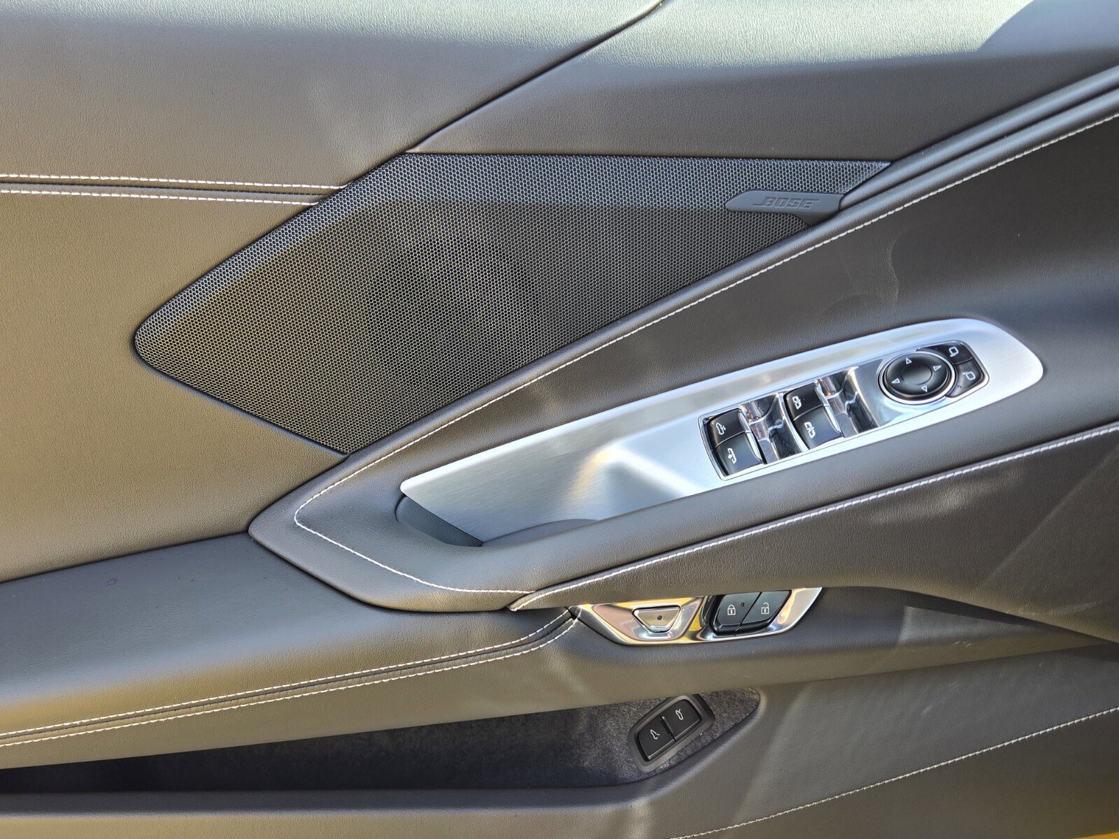 New 2026 Chevrolet Corvette Stingray Convertible w/ 1LT image 9