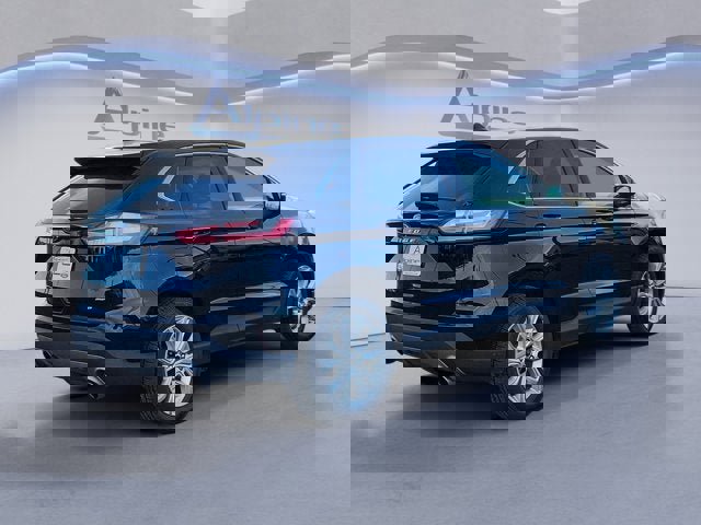 Used 2024 Ford Edge Titanium image 5