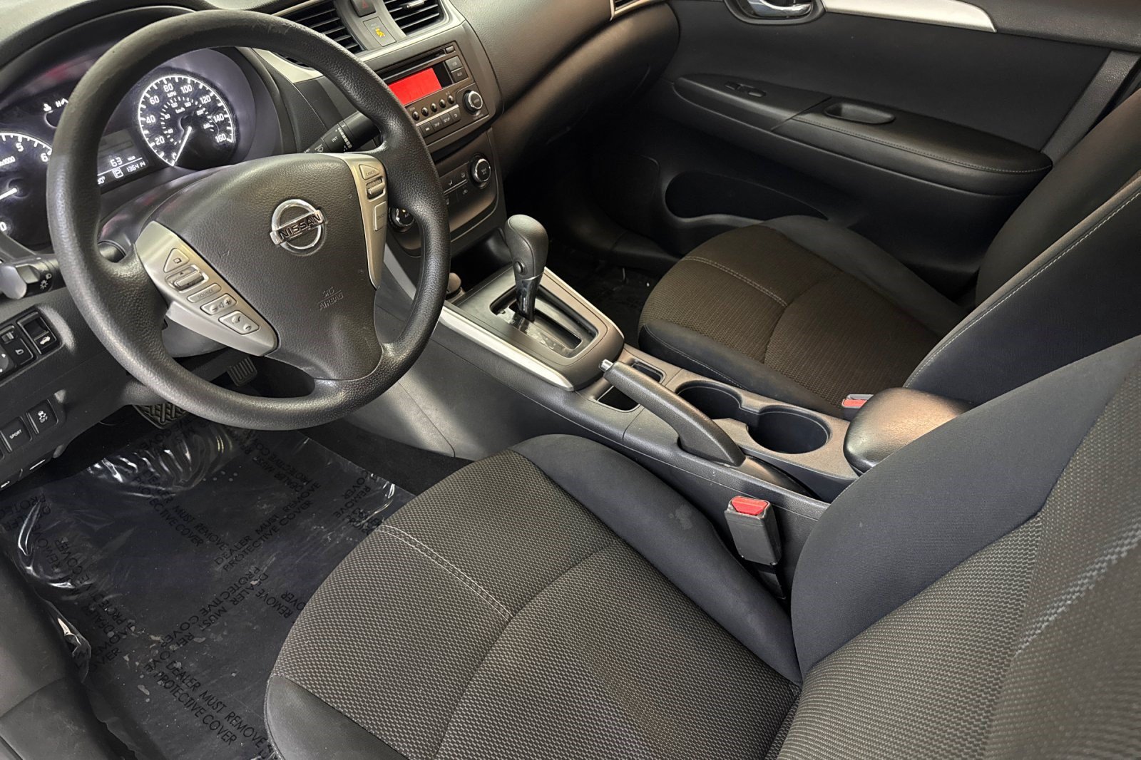 Used 2016 Nissan Sentra S FWD image 4