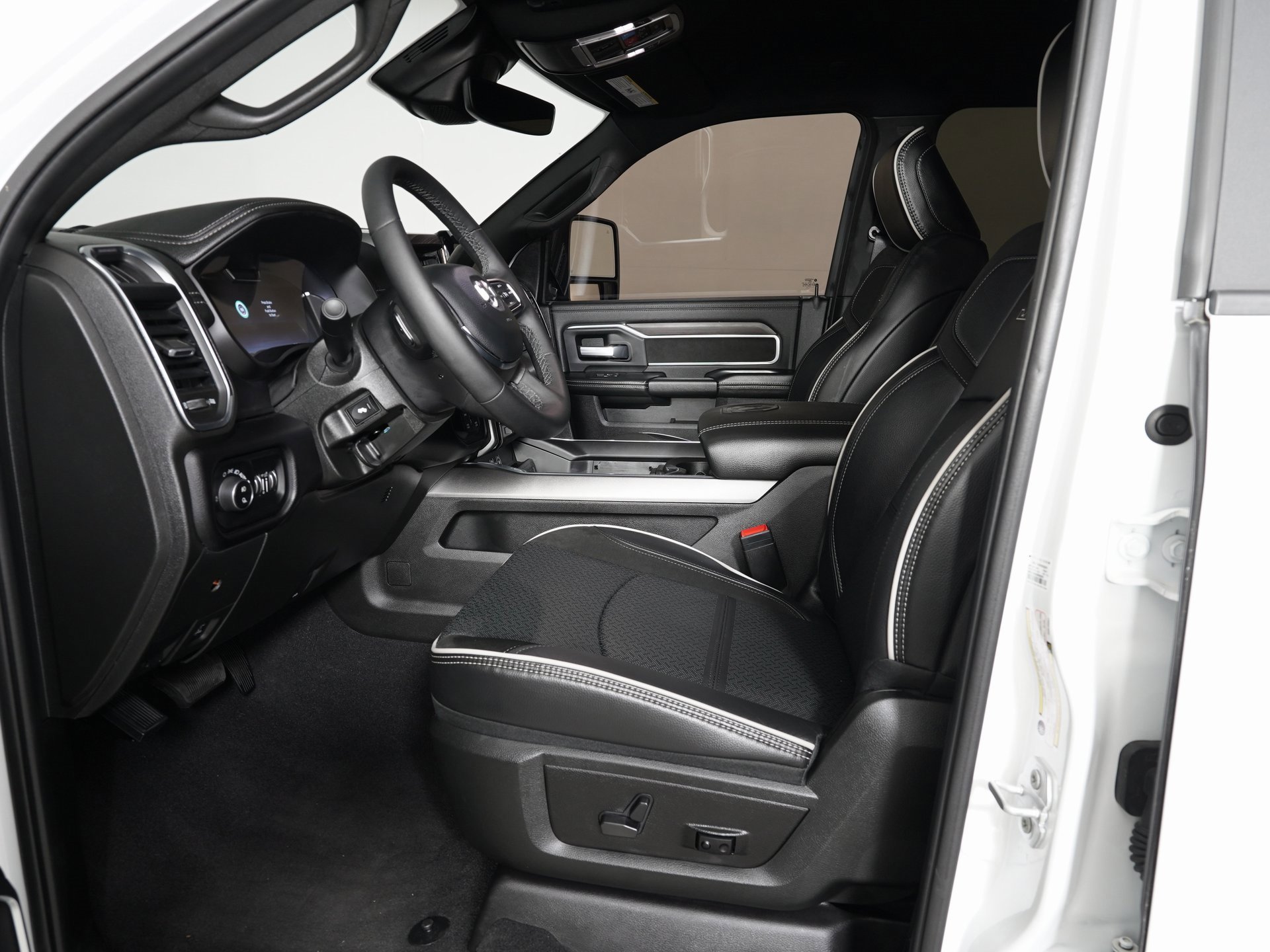 Used 2025 RAM 3500 Laramie w/ Max Tow Package image 13