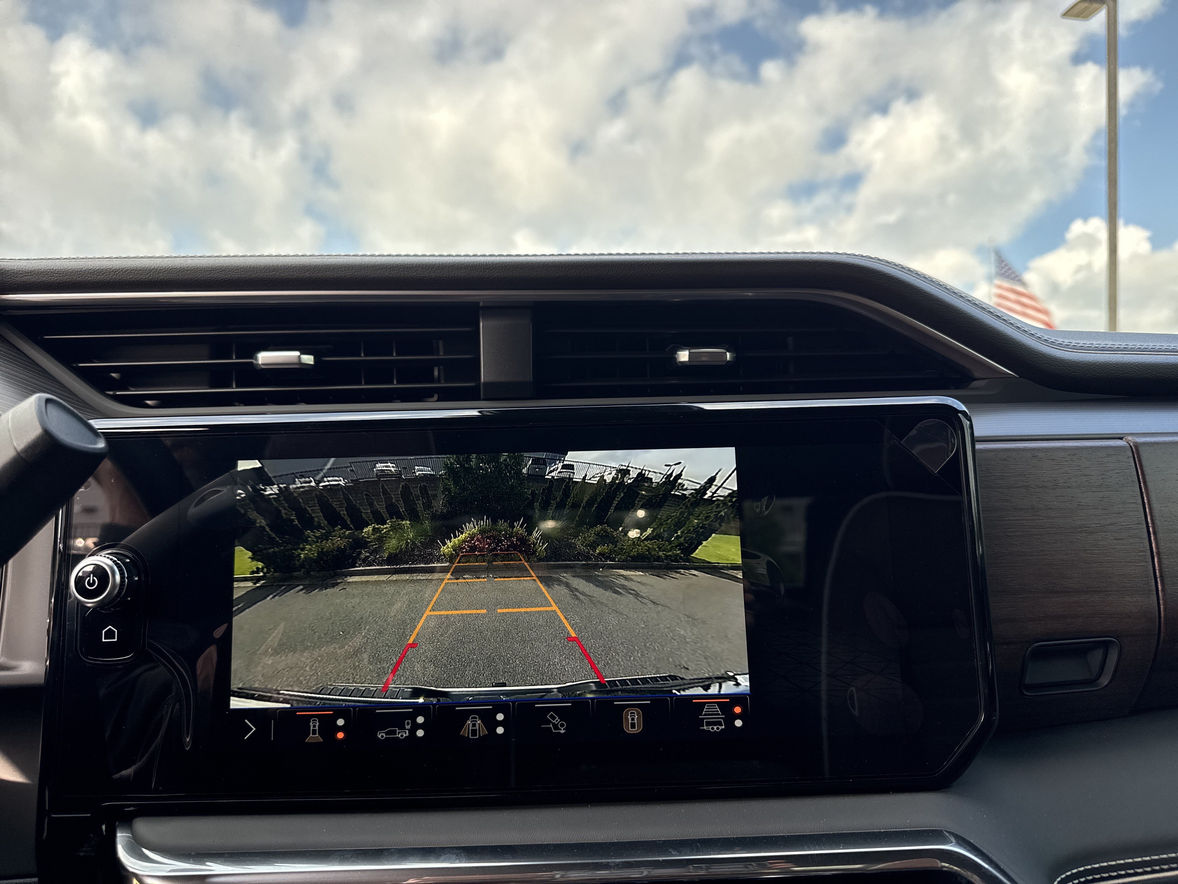 New 2026 GMC Sierra 2500 Denali Ultimate AWD/4WD image 26